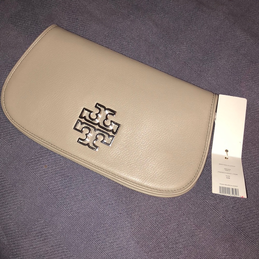 Tory Burch Beige Leather Crossbody Clutch with rare Silver Logo
